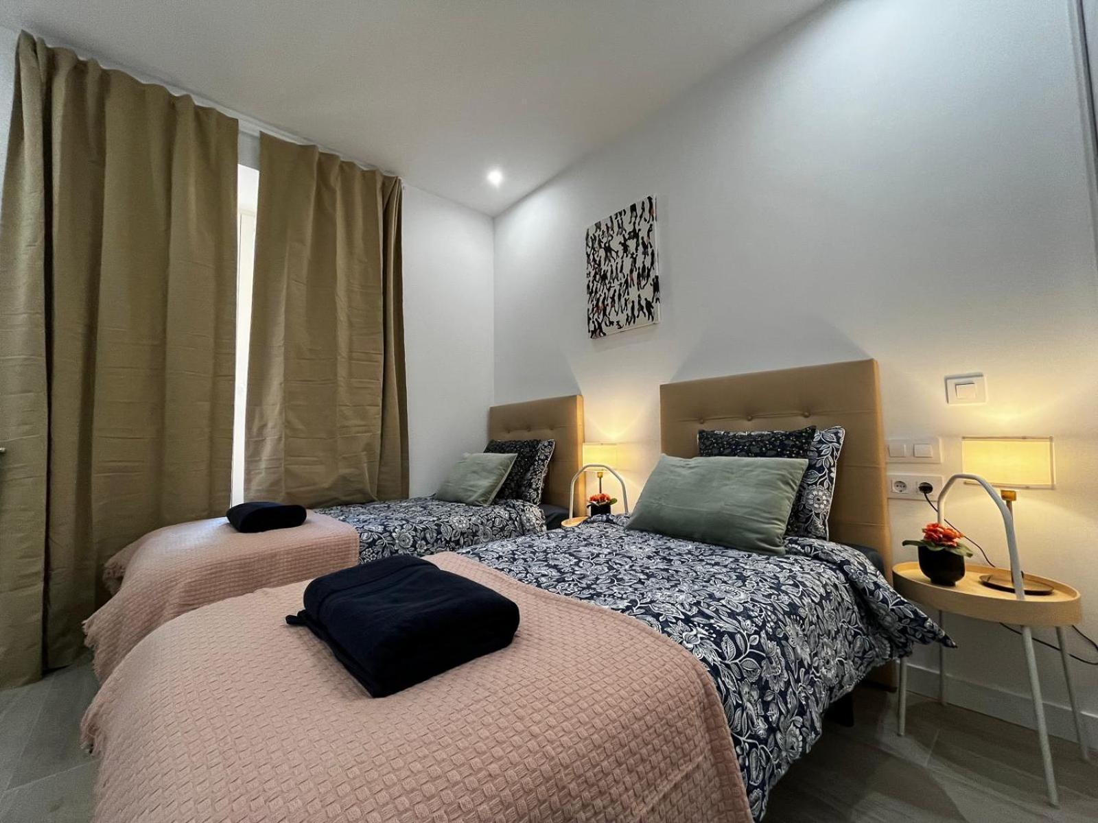 Centric Rooms In Madrid Bagian luar foto